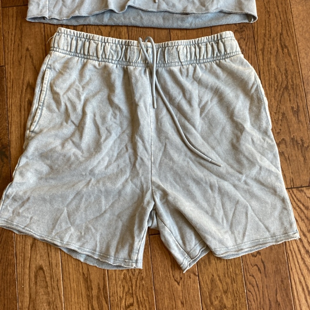 Forever 21 Two Piece - Picture 3 of 5